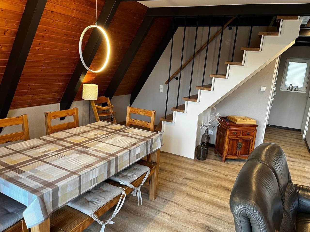 Modernes und sehr komfortables Nurdachhaus im Ferienpark Fedderwardersiel. in Fedderwardersiel, Butjadingen