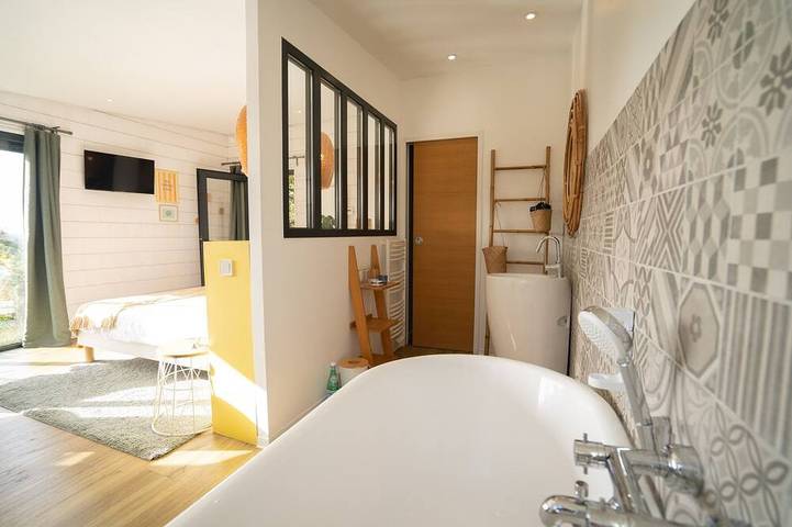 Lodge Castille : vue, design, confort premium in Pont-Aven, Région de Quimper