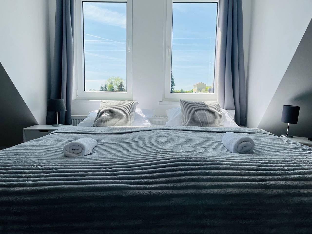 Ganze Wohnung, Luxus Penthouse im Grünen in Syke, Naturpark Wildeshauser Geest