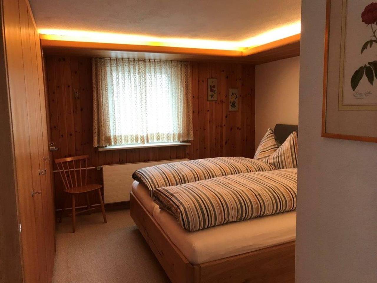 Ferienwohnung Casa Christina, Flond - 2 Zimmer Ferienwohnung für max. 2 Pers. in Mundaun, Obersaxen-Mundaun