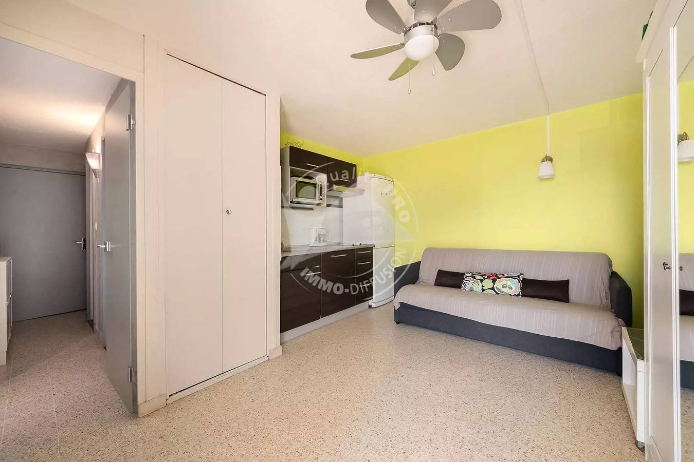 Entire apartment, As21116 - P2 city center 200m from the beach in Le Grau-du-Roi, Côte d'Améthyste