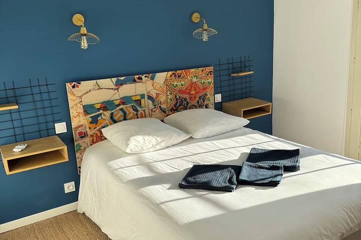 Location de vacances pour 16 personnes, avec jardin et piscine ainsi que jacuzzi et terrasse à Clermont-l'Hérault - 3