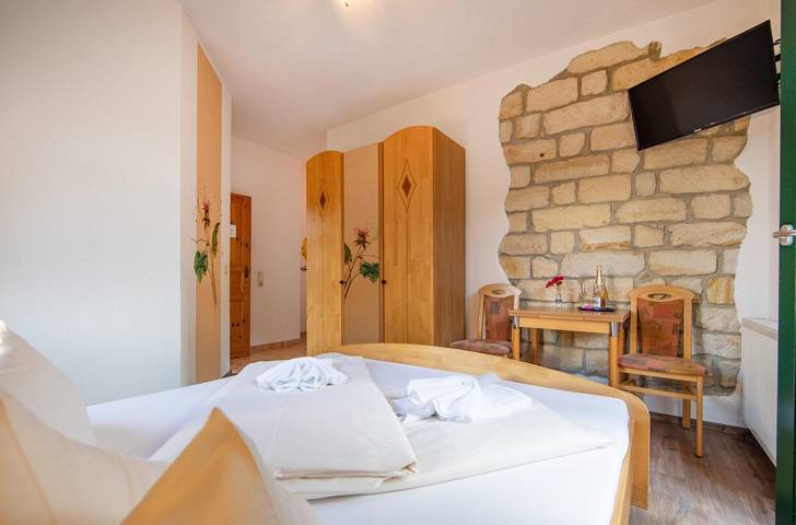 Doppelzimmer mit Balkon in Königstein, Elbsandsteingebirge