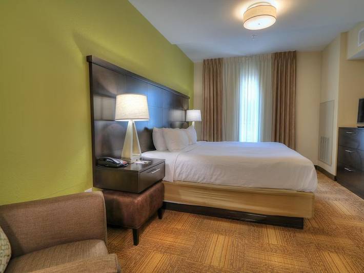 Hotel for 2 people, with pool - 1