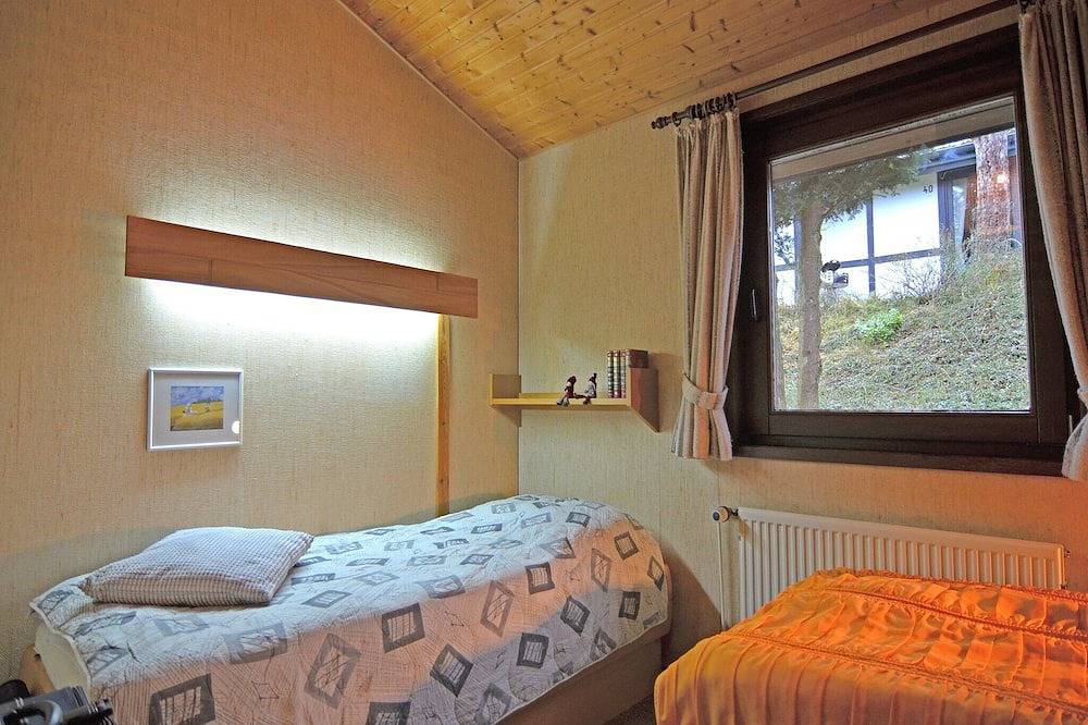 Möblierter Bungalow mit ruhiger Nachbarschaft in Meschede, Hochsauerlandkreis