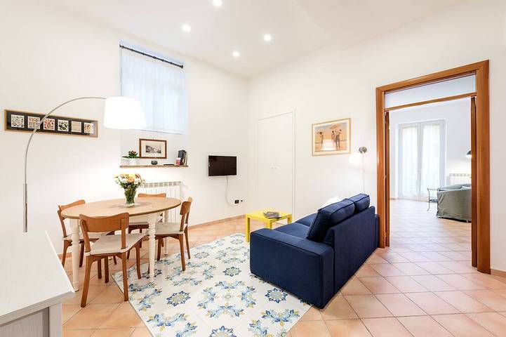 Agriturismo per 4 persone, con balcone a Napoli