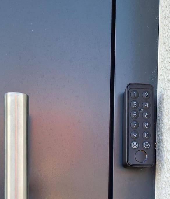 Ferienwohnung für 6 Personen, mit Balkon und Seeblick sowie Ausblick in Rheinhessen - 2