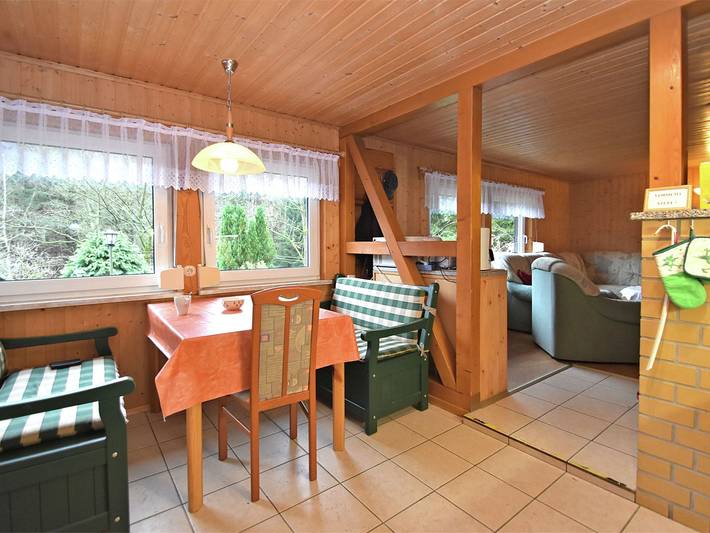 Bungalow für 4 Personen, mit Terrasse, kinderfreundlich in Thüringen - 3
