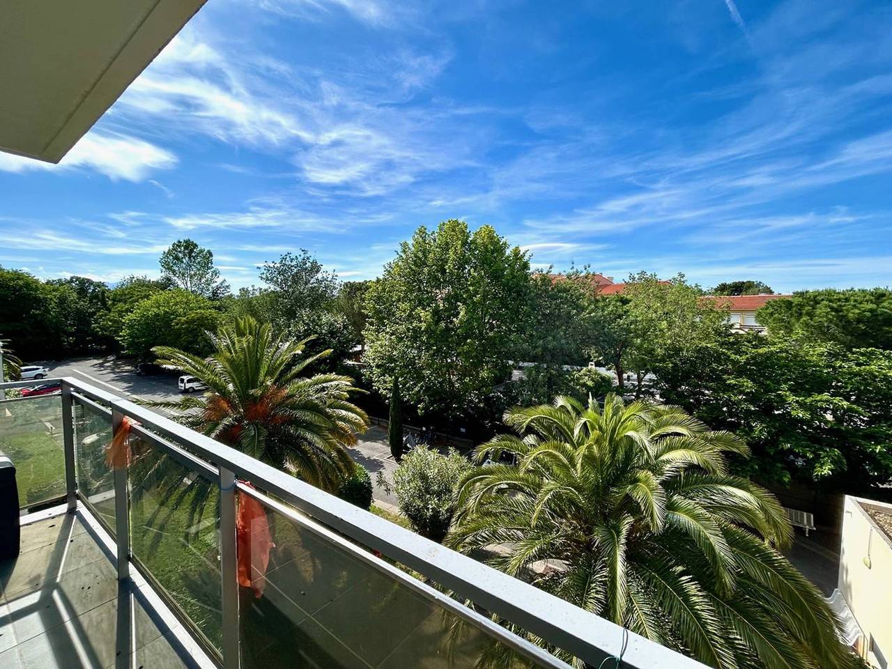 Entire studio, Cozy Studio Cabin for 4 with Terrace, 300m from Beach - Argelès-sur-Mer in La Côte Vermeille, Argelès-sur-Mer