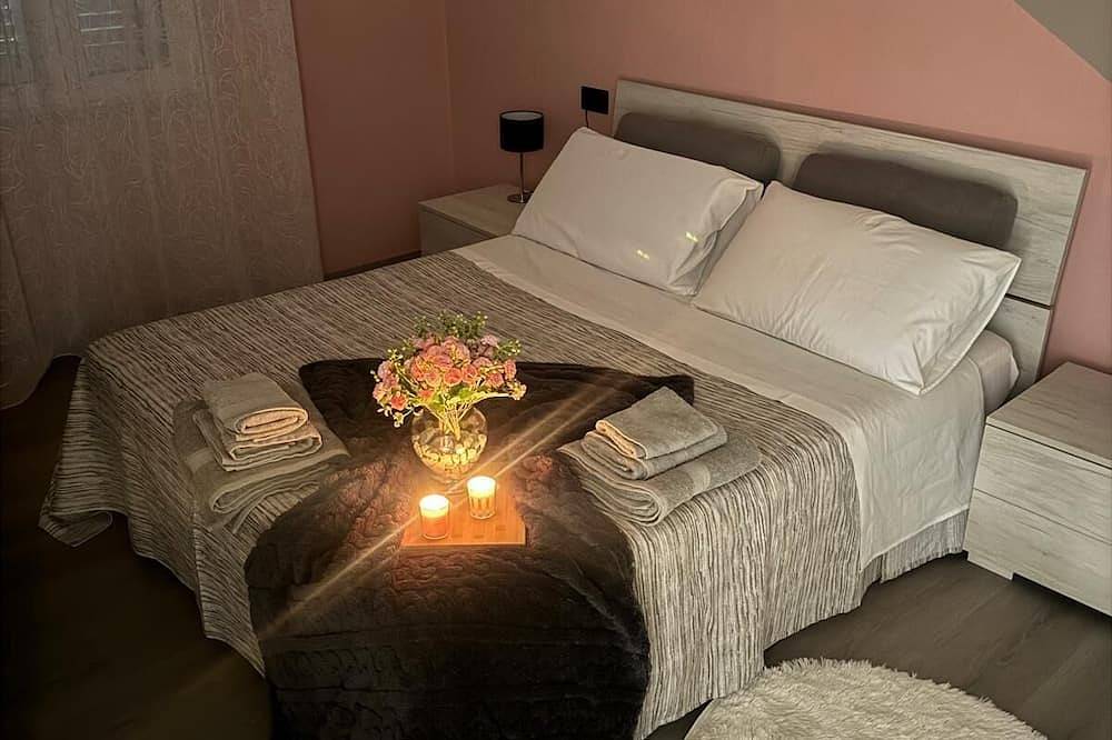 Entire apartment, Suite Dream Deluxe apartment, equipped with every comfort.  Great location. in Reggio Calabria, Reggio Calabria Province