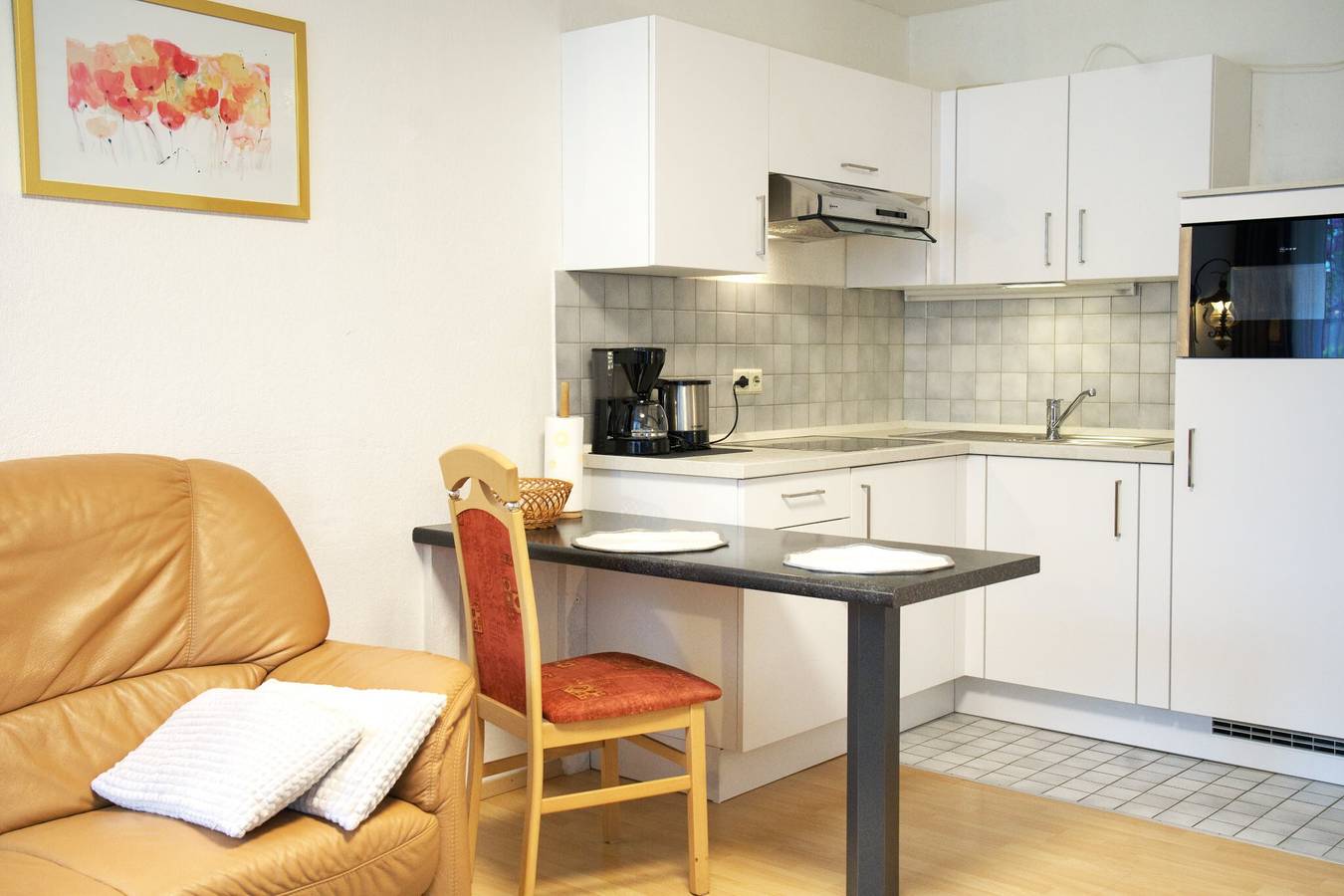 Ganze Wohnung, Feriewohnung 1 mit Terrasse, Gemeinschaftsgarten, Wlan & Dreiwelten Card in der Nähe vom Solemar in Bad Dürrheim, Mittlerer Schwarzwald