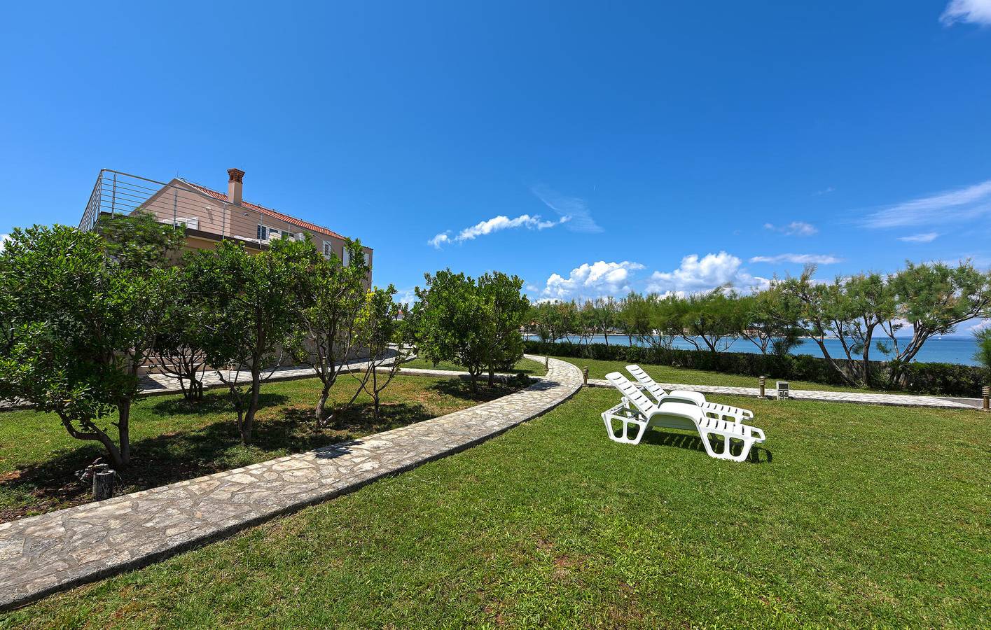 Apartamento vacacional entero, Apartamento de vacaciones para 4 personas con terraza in Ugljan, Isla de Ugljan