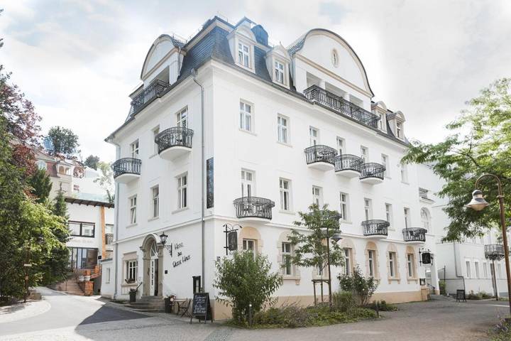 Apartmenthotel für 5 Personen, mit Terrasse und Garten sowie Sauna und Ausblick