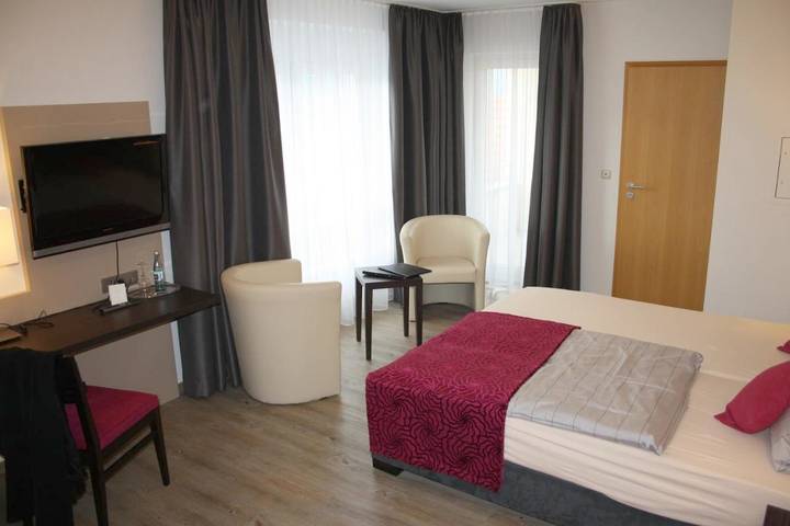 Hotel für 3 Personen, mit Terrasse und Garten sowie Sauna