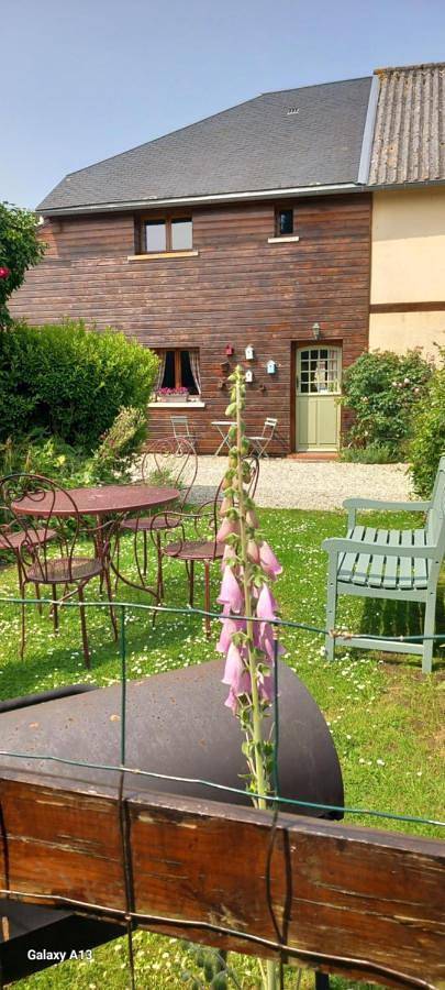 Maison de campagne pour 5 personnes, avec vue et terrasse, animaux acceptés à Quetteville