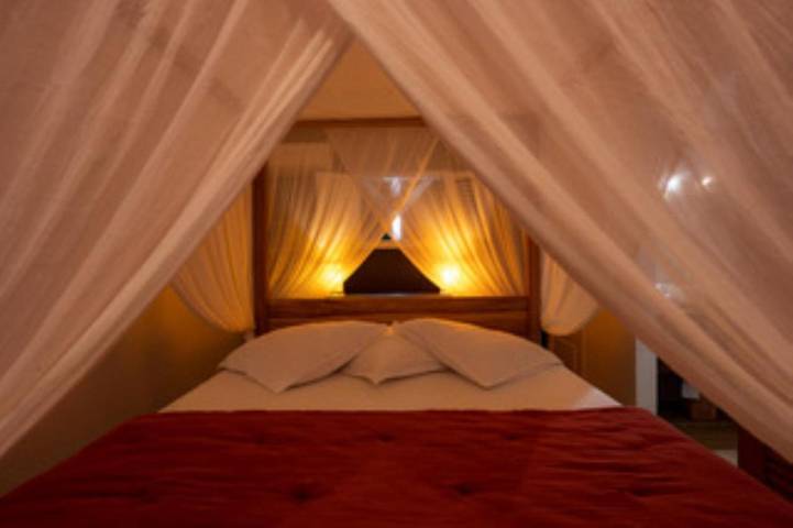 Chambre d’hôte pour 2 personnes, avec piscine et vue ainsi que terrasse et jardin en Guadeloupe - 2