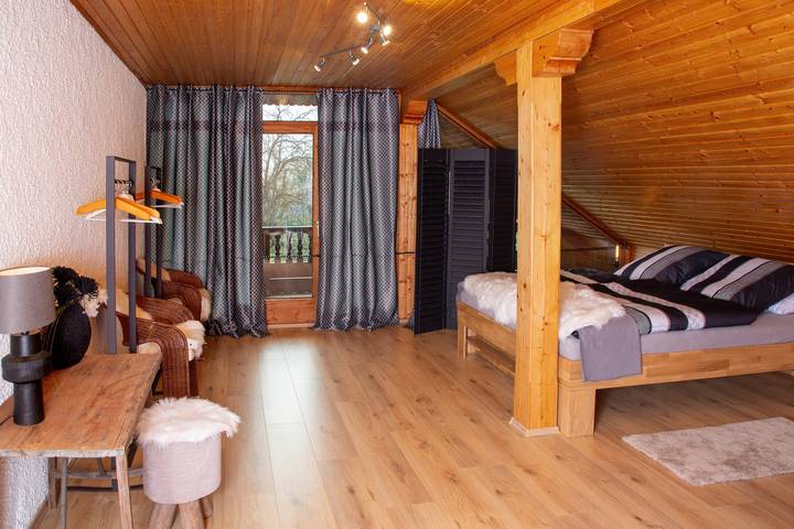 Ferienhaus für 4 Personen, mit Balkon