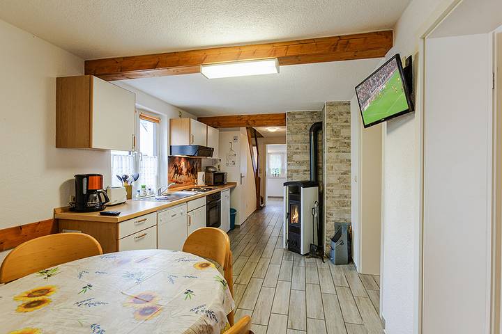 Bungalow für 4 Personen, mit Terrasse in Zingst - 3