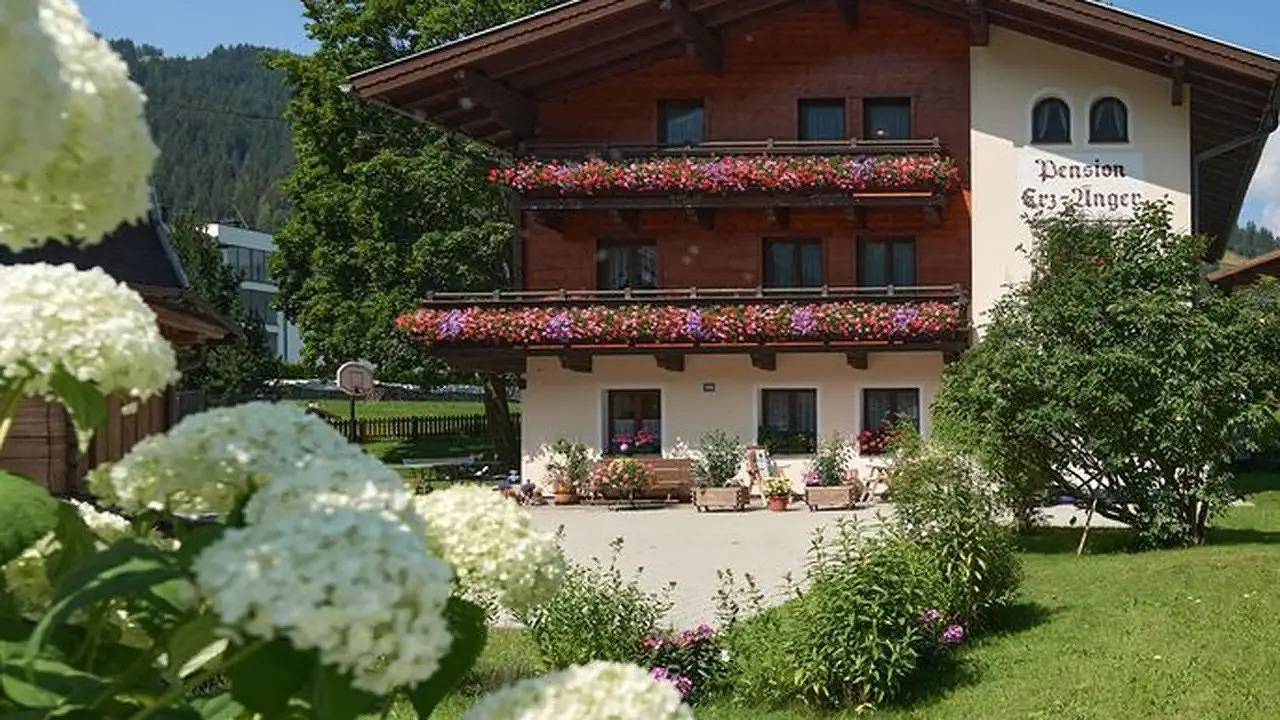 Geheel vakantieappartement, Vakantieappartement voor 2 personen met tuin in Flachau, Ski Amadé