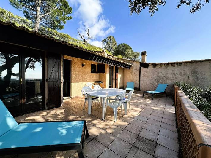 Villa pour 5 personnes, avec Piscine à La Londe-les-Maures