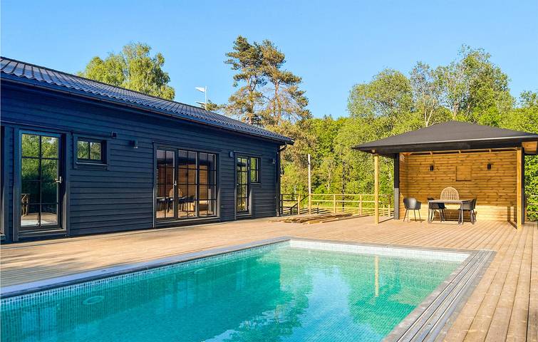 Ferienhaus für 8 Personen, mit Sauna und Terrasse sowie Garten und Pool in Südschweden - 3