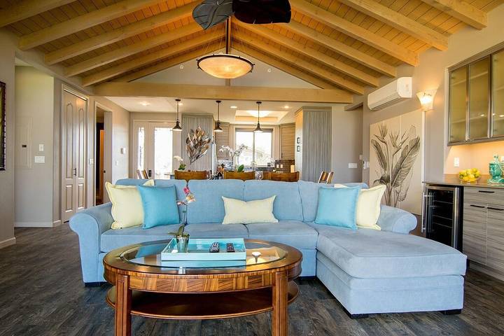 Villa for 9 people, with balcony on Maui