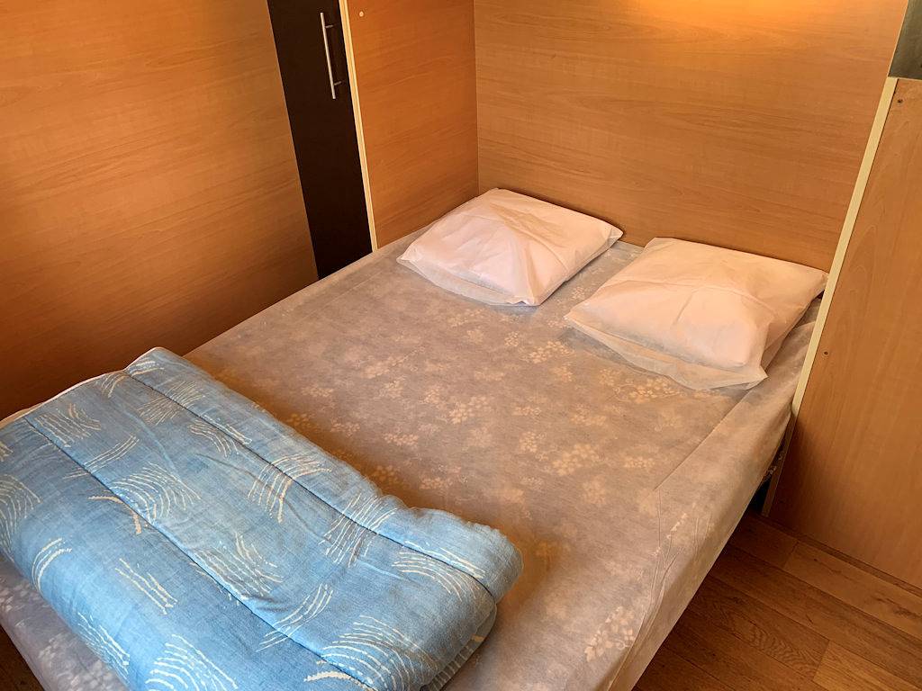 Roulotte Les Sapins - Chalets en bordure d'étangs in Brinon-sur-Sauldre, Sologne