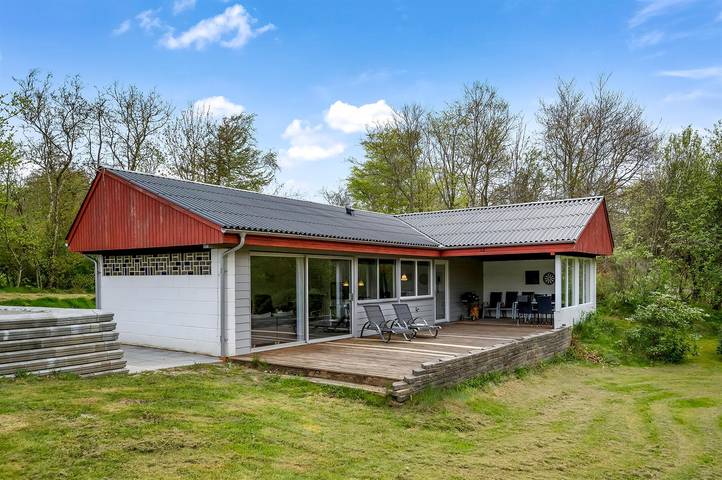 Ferienhaus für 6 Personen, mit Terrasse in Hostrup Strand