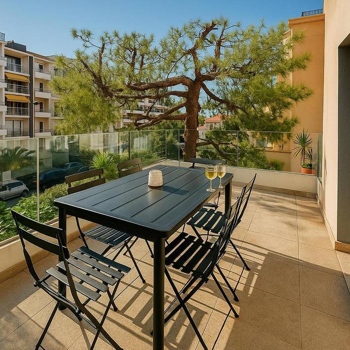 Gîte pour 4 personnes, avec vue et terrasse, animaux acceptés dans Port De La Pointe Croisette - 2