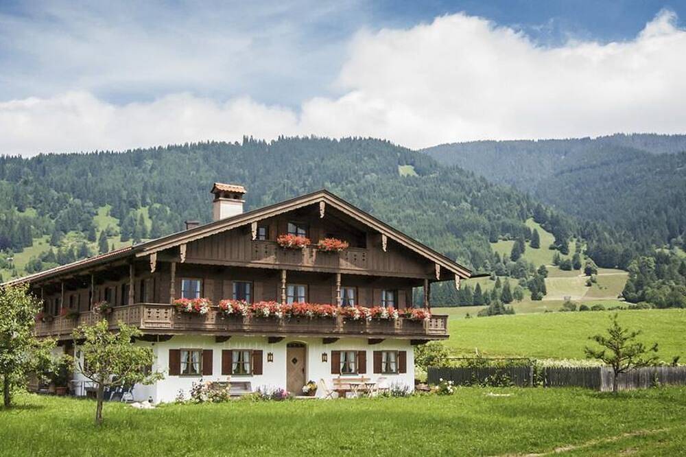 Ganze Wohnung, Bauernhof Warbichlhof - Ferienwohnung Heustube in Oberammergau, Bayerische Alpen