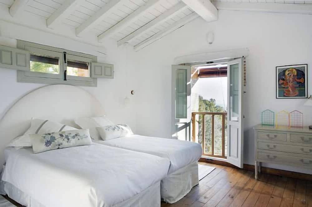 Self catering El Vergel de Chilla for 8 people in Candeleda, Valle del Tiétar
