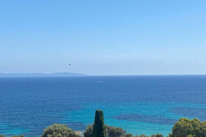 Appartement de vacances pour 4 personnes, avec balcon, adapté aux familles à Ajaccio