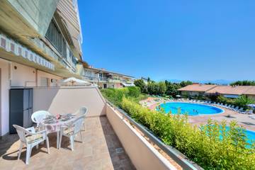 Vakantieappartement voor 4 Personen in Desenzano del Garda, Garda Bergen, Afbeelding 1