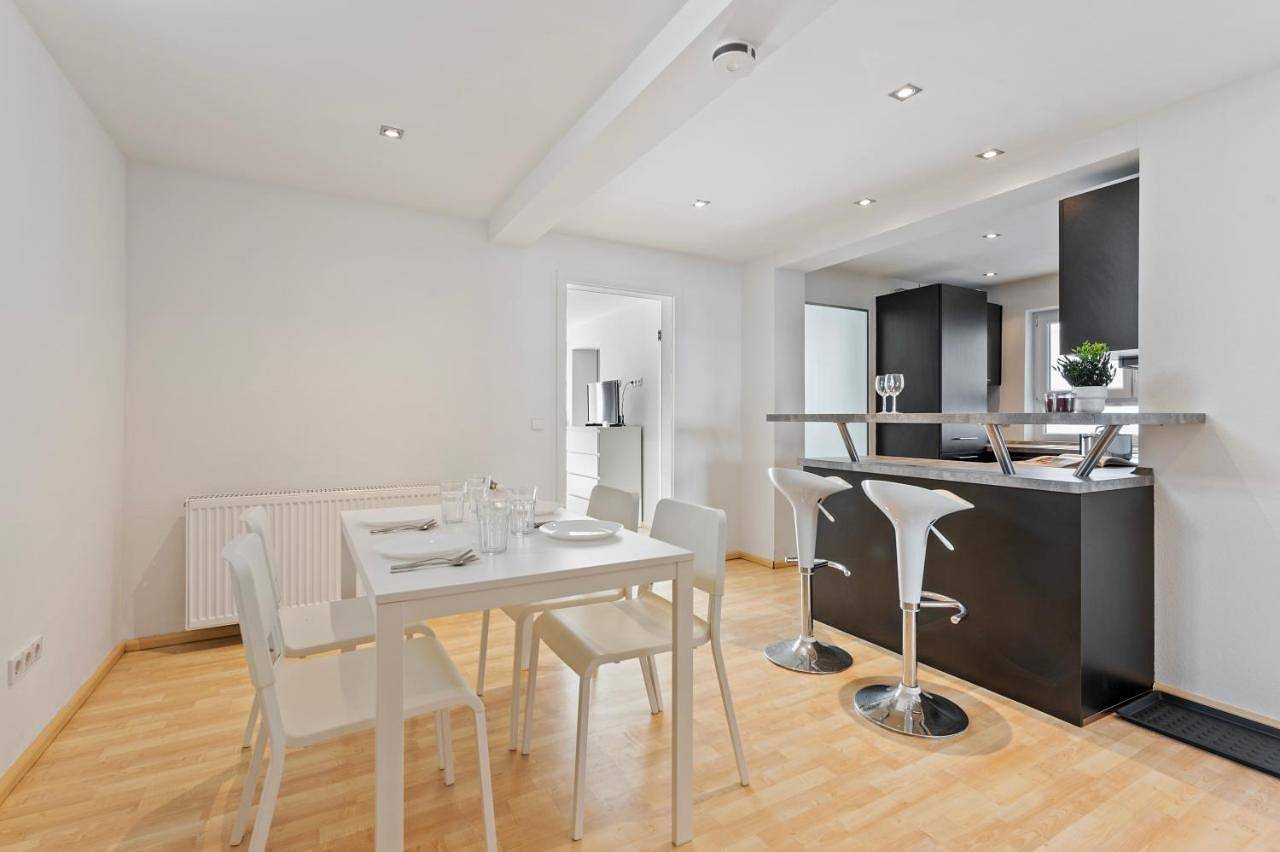 Ganze Wohnung, One-Bedroom Apartment in Hockenheimring, Hockenheim