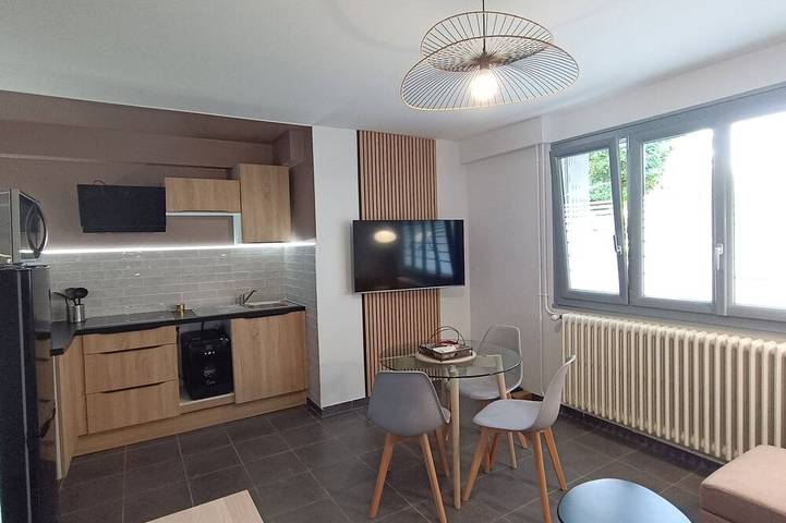 Gîte pour 4 personnes à Challes-les-Eaux