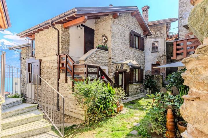 Agriturismo voor 2 personen, met huisdier aan het Comomeer