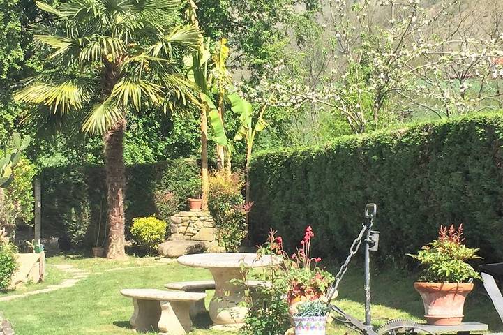 Gîte pour 4 personnes, avec jardin et terrasse, animaux acceptés à Bunus