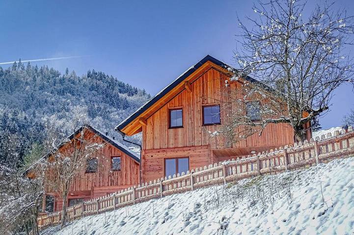 Blockhütte für 6 Personen, mit Garten und Sauna sowie Terrasse in Kärnten
