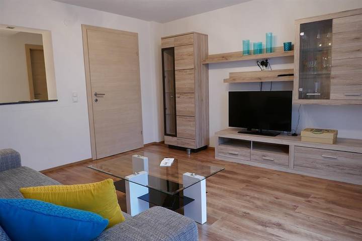 Appartement de vacances pour 4 personnes, avec terrasse et jardin