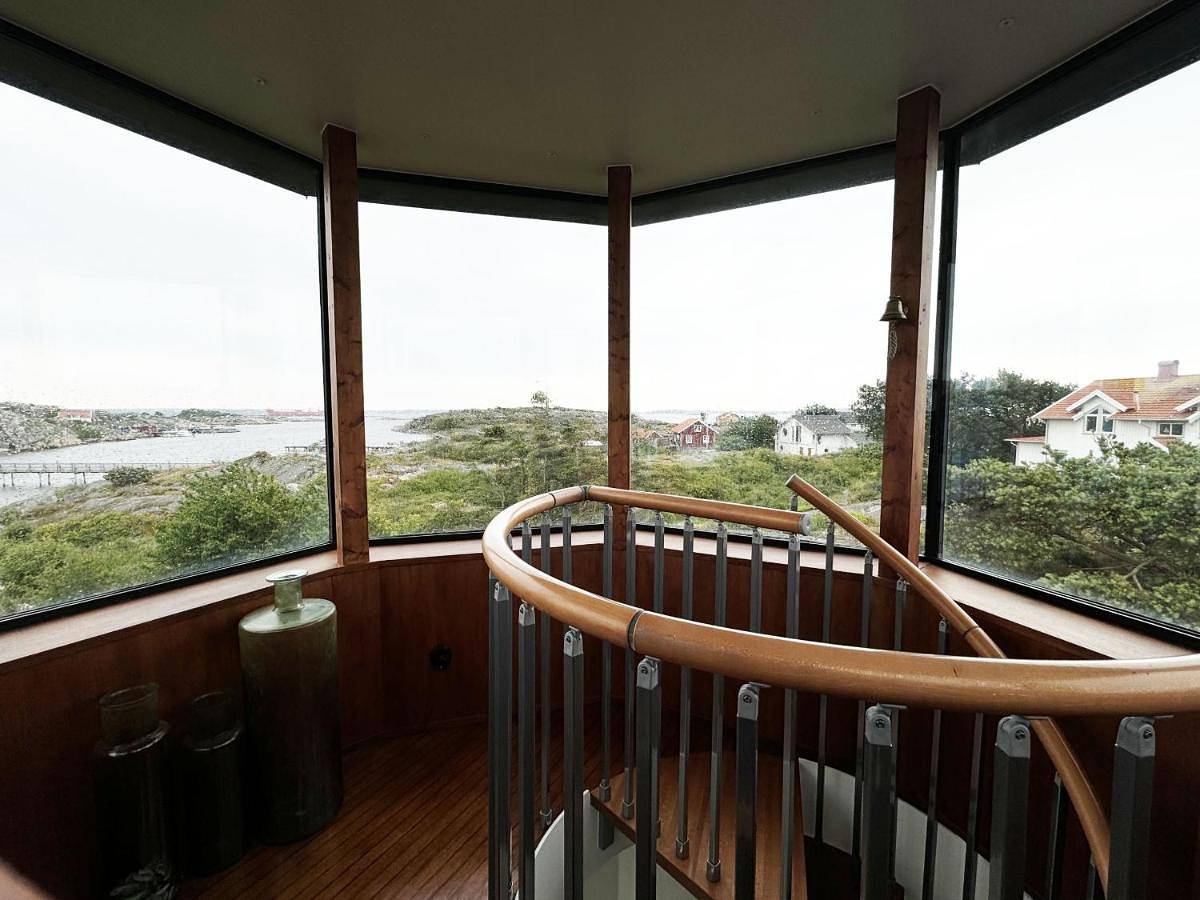 Architect-Designed Villa with Sea View in the Archipelago of Gothenburg in Göteborg, Västergötland