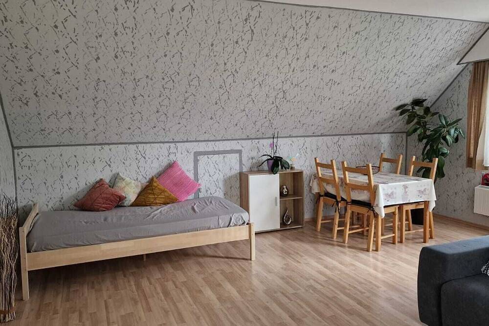 Appartement entier, Apartment da Elisa hat alles bis 4 Personen in Rietheim-Weilheim, Arrondissement de Tuttlingen