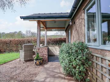 Cottage for 2 People in Monmouthshire, South-Wales, Photo 2