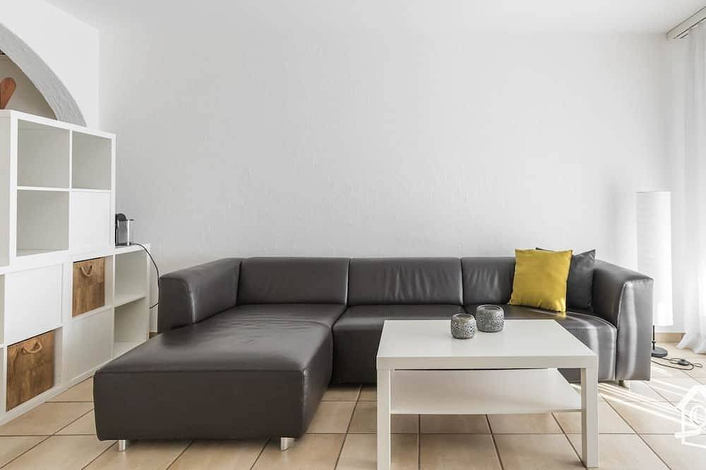 Apartamento entero, El ir de excursión en bicicleta de esquí y parapente paraíso recreativo. in Emmetten, Lago de los Cuatro Cantones