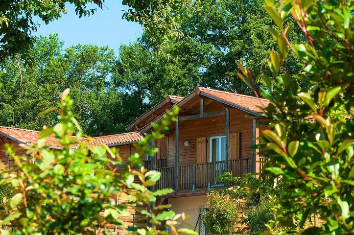 Gîte pour 4 personnes, avec Piscine à Eauze