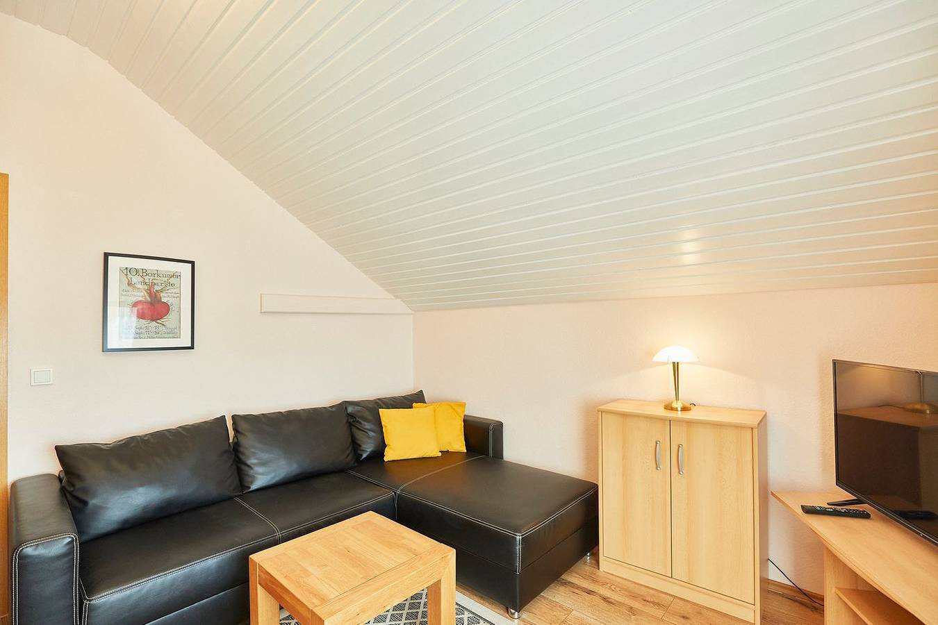 Ganze Wohnung, Dachgeschoss-Appartement für zwei Personen im alten Ortskern in Borkum