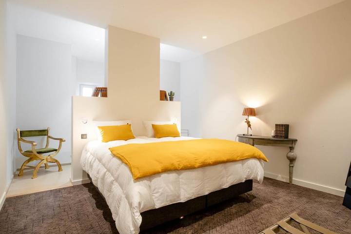 Gîte pour 10 personnes, avec terrasse et vue à Beaune - 4