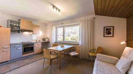 Ferienwohnung für 2 Personen, mit Ausblick und Balkon in Schladming