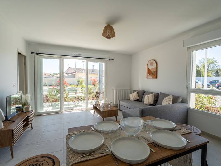 Gîte pour 8 personnes, avec terrasse dans Biscarrosse (bourg) - 4