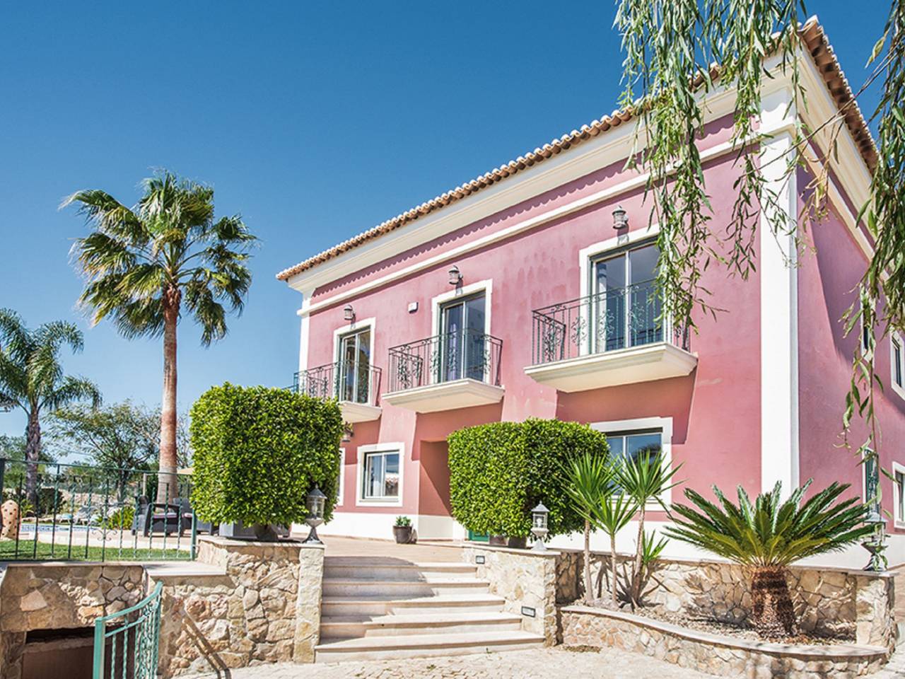 Quinta Valente Vip Properties in Ferreiras, Distrito de Faro