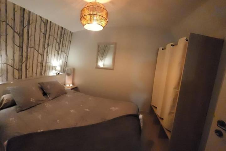 Gîte pour 6 personnes, avec Vue à Paulhe